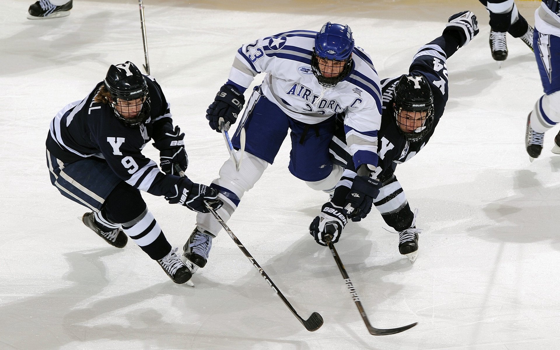 《冠军奥运篇》聚焦李雯雯的努力与奋斗,奥运冠军李雯雯的故事